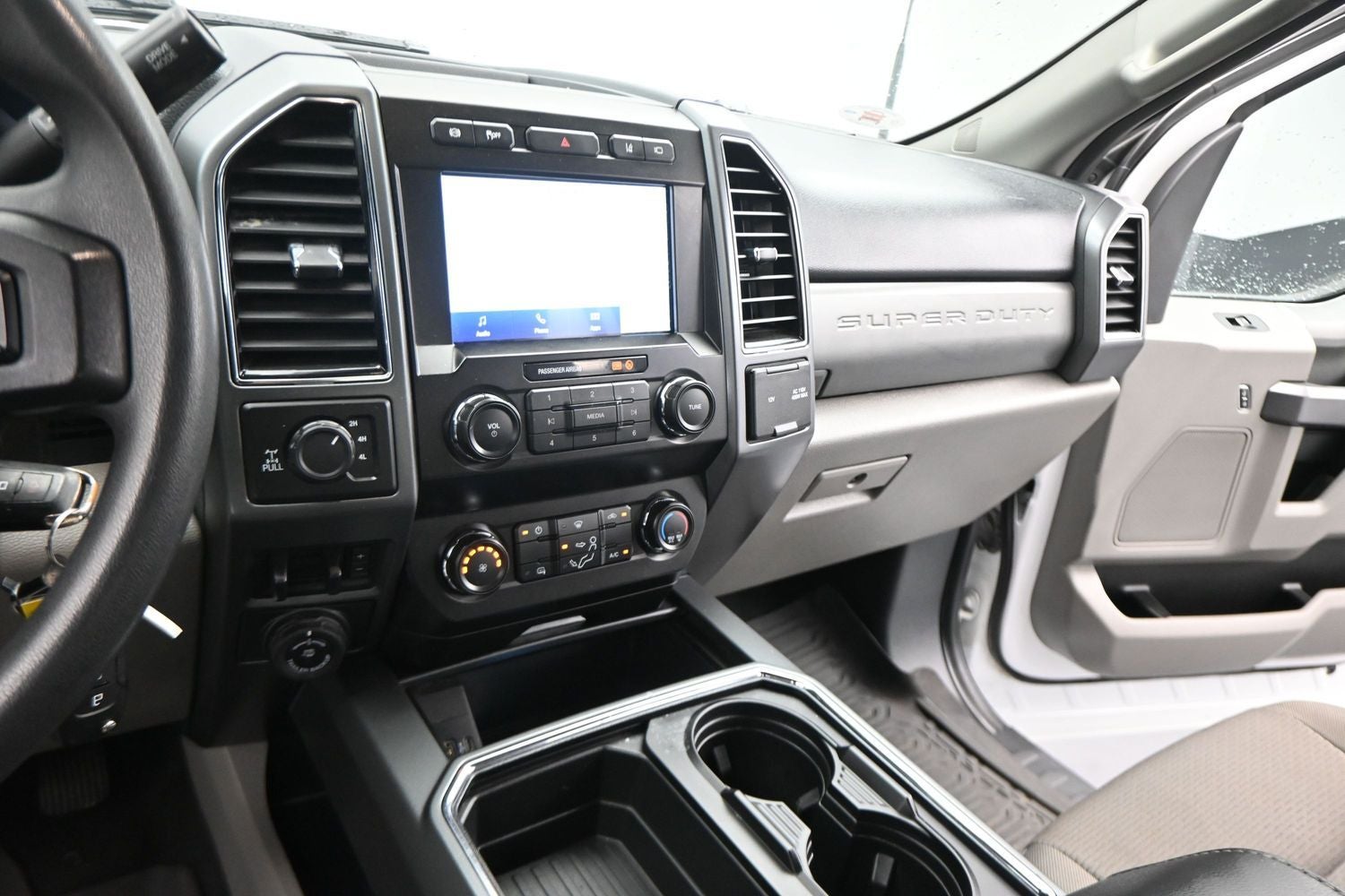 2022 Ford F-350SD XLT