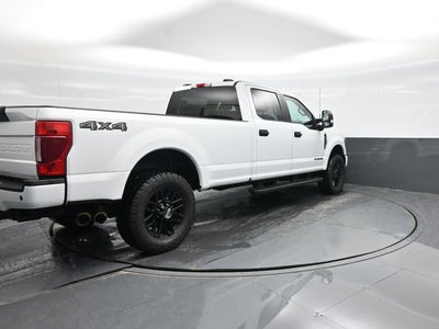 2022 Ford F-350SD XLT