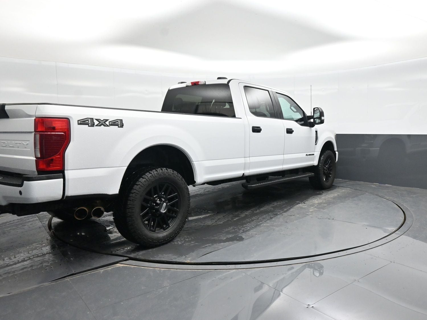 2022 Ford F-350SD XLT