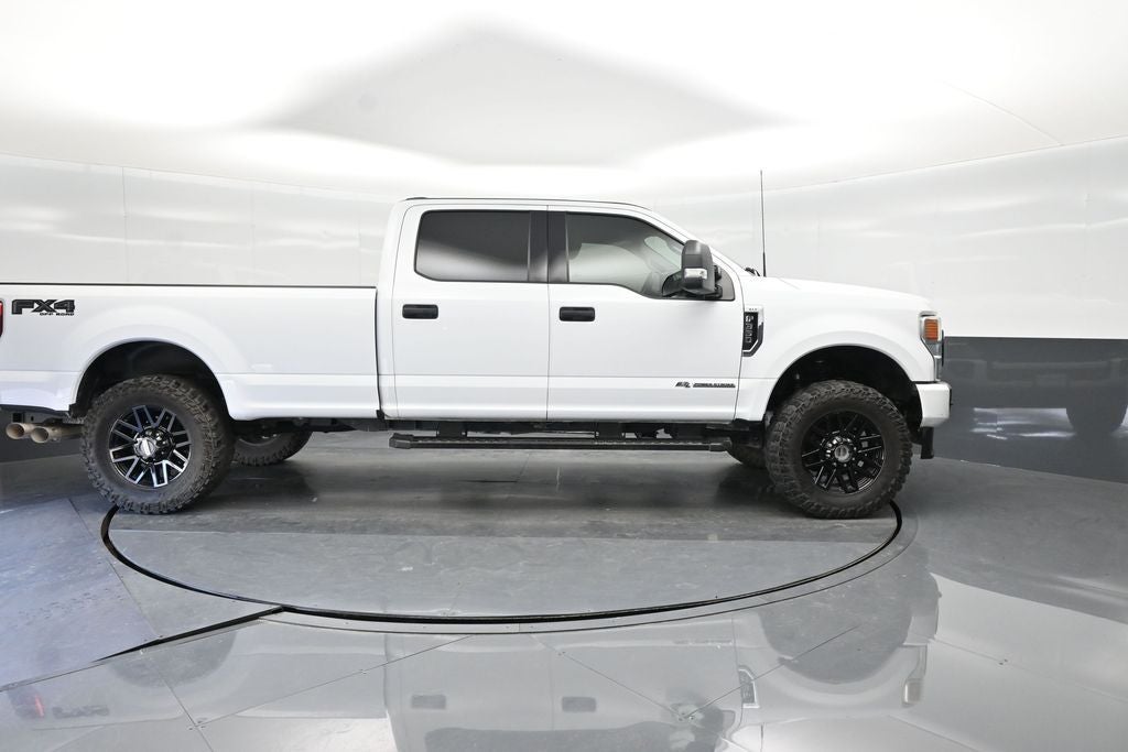 2022 Ford F-350SD XLT