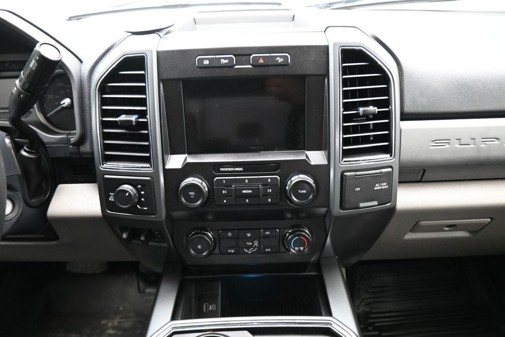 2022 Ford F-350SD XLT