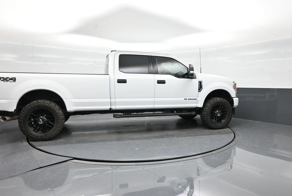 2022 Ford F-350SD XLT
