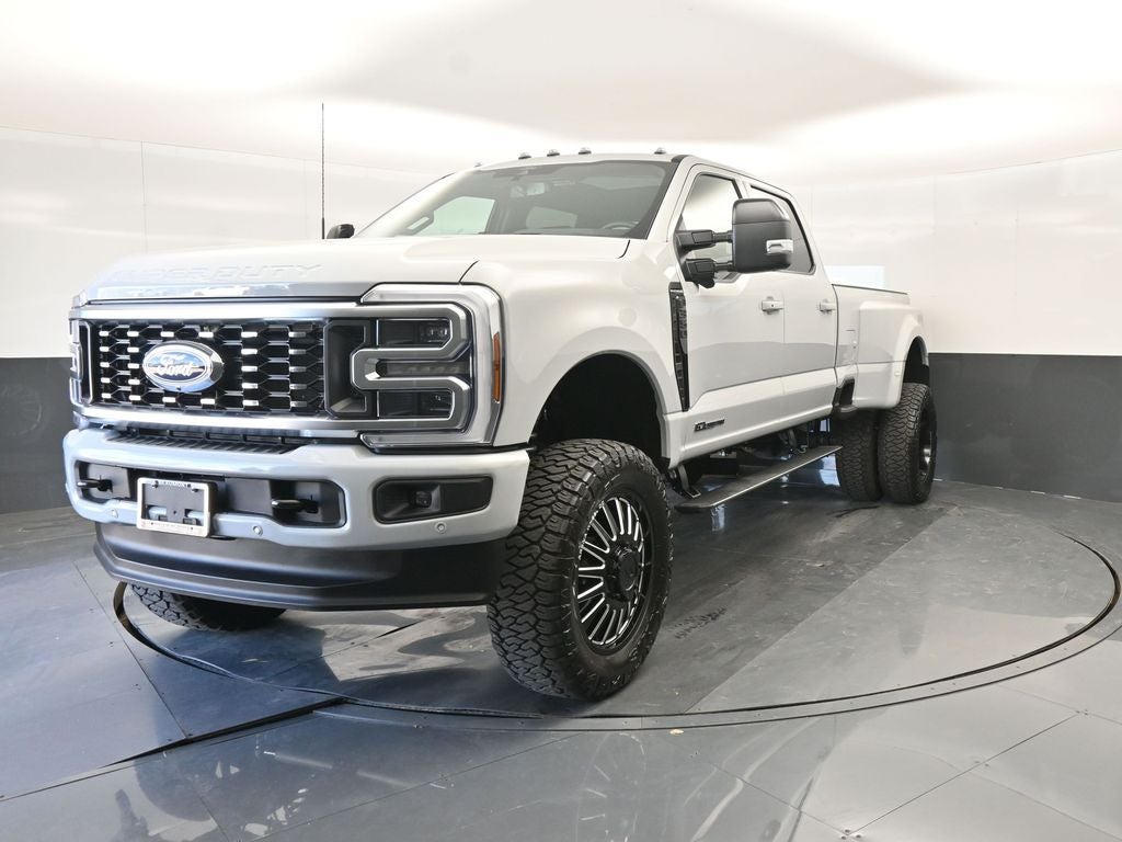 2026 Ford F-350SD Platinum DRW