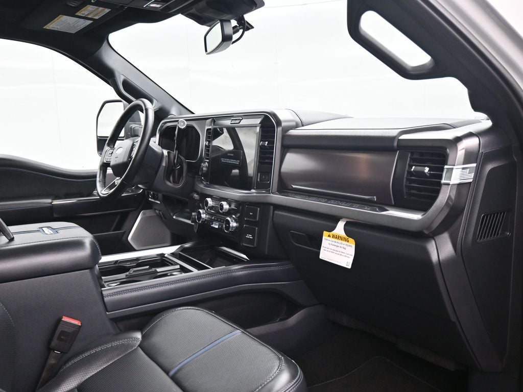 2026 Ford F-350SD Platinum DRW