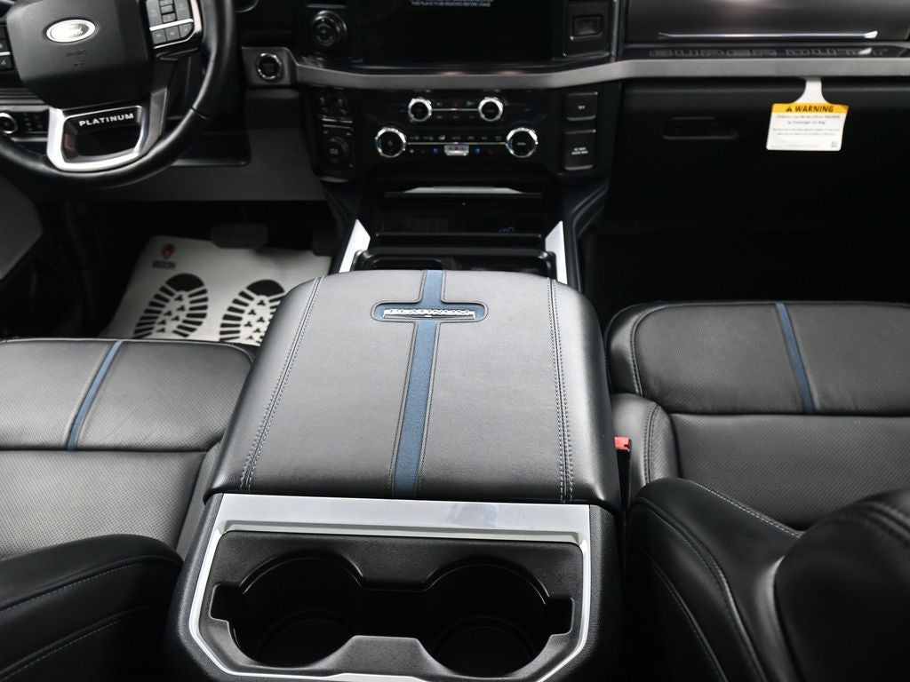 2026 Ford F-350SD Platinum DRW