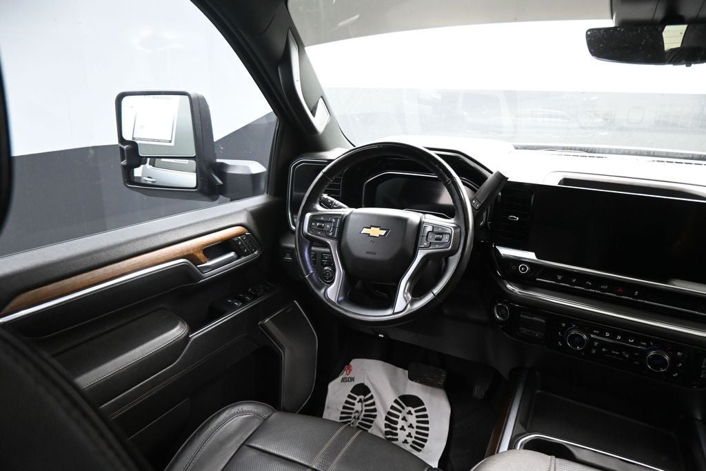 2024 Chevrolet Silverado 3500HD High Country