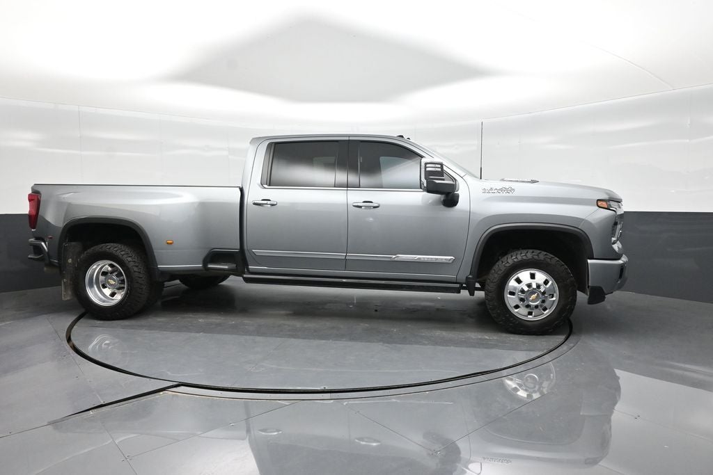 2024 Chevrolet Silverado 3500HD High Country