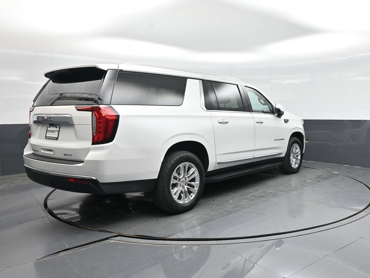 2024 GMC Yukon XL SLT