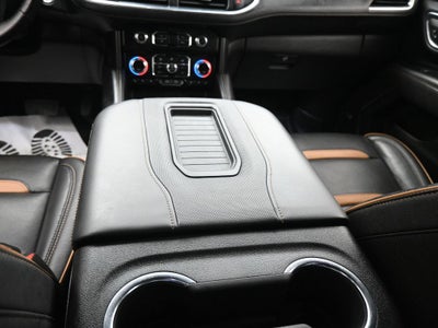 2023 GMC Yukon XL AT4