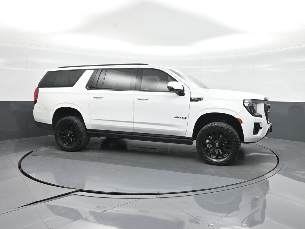 2023 GMC Yukon XL AT4