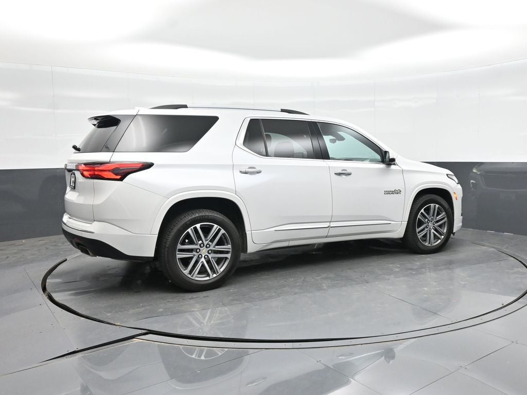 2023 Chevrolet Traverse High Country