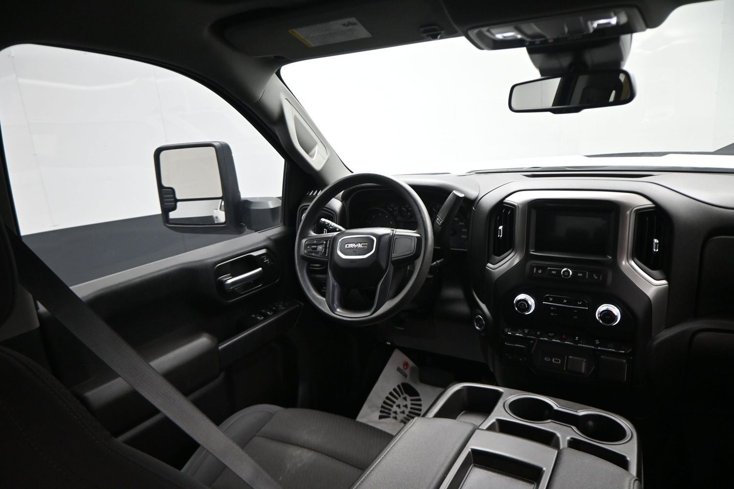 2025 GMC Sierra 2500HD Pro