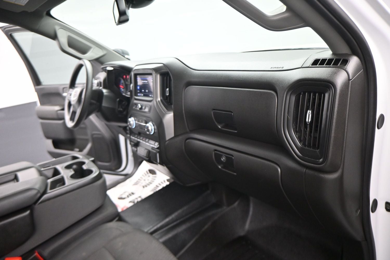 2025 GMC Sierra 2500HD Pro