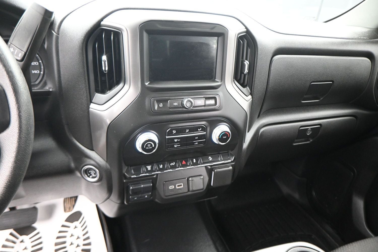 2025 GMC Sierra 2500HD Pro