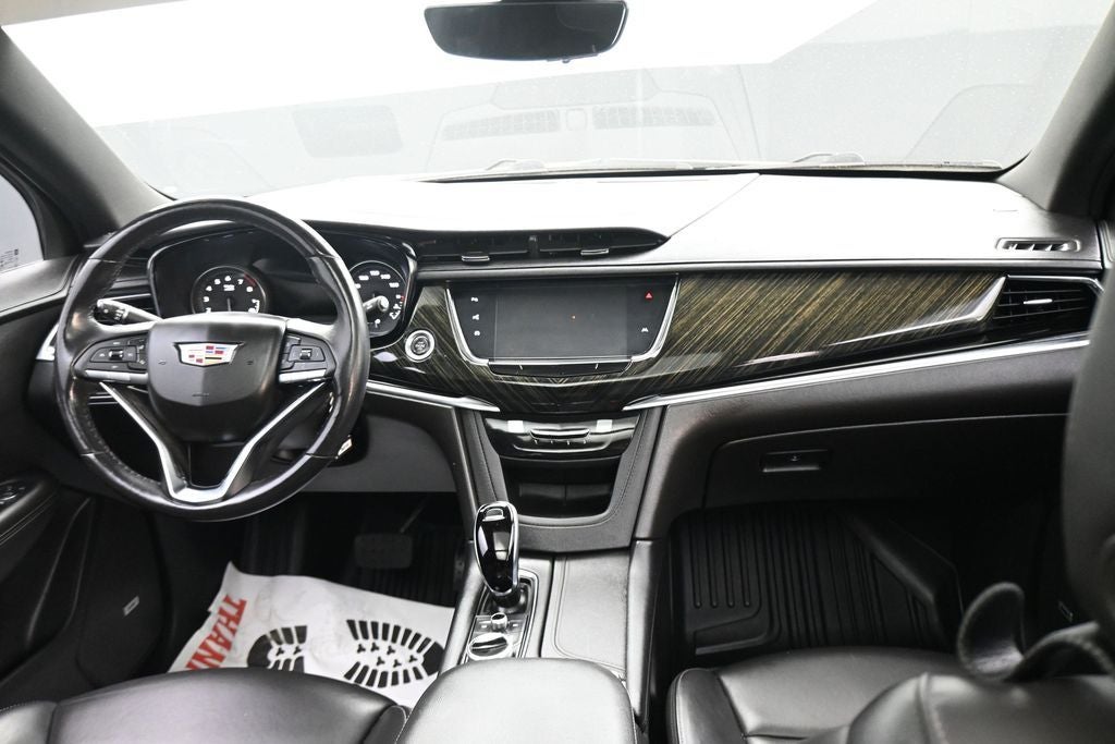 2022 Cadillac XT6 Premium Luxury