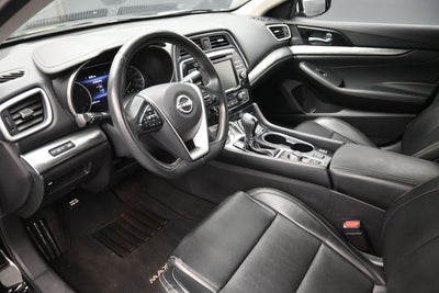 2023 Nissan Maxima SV