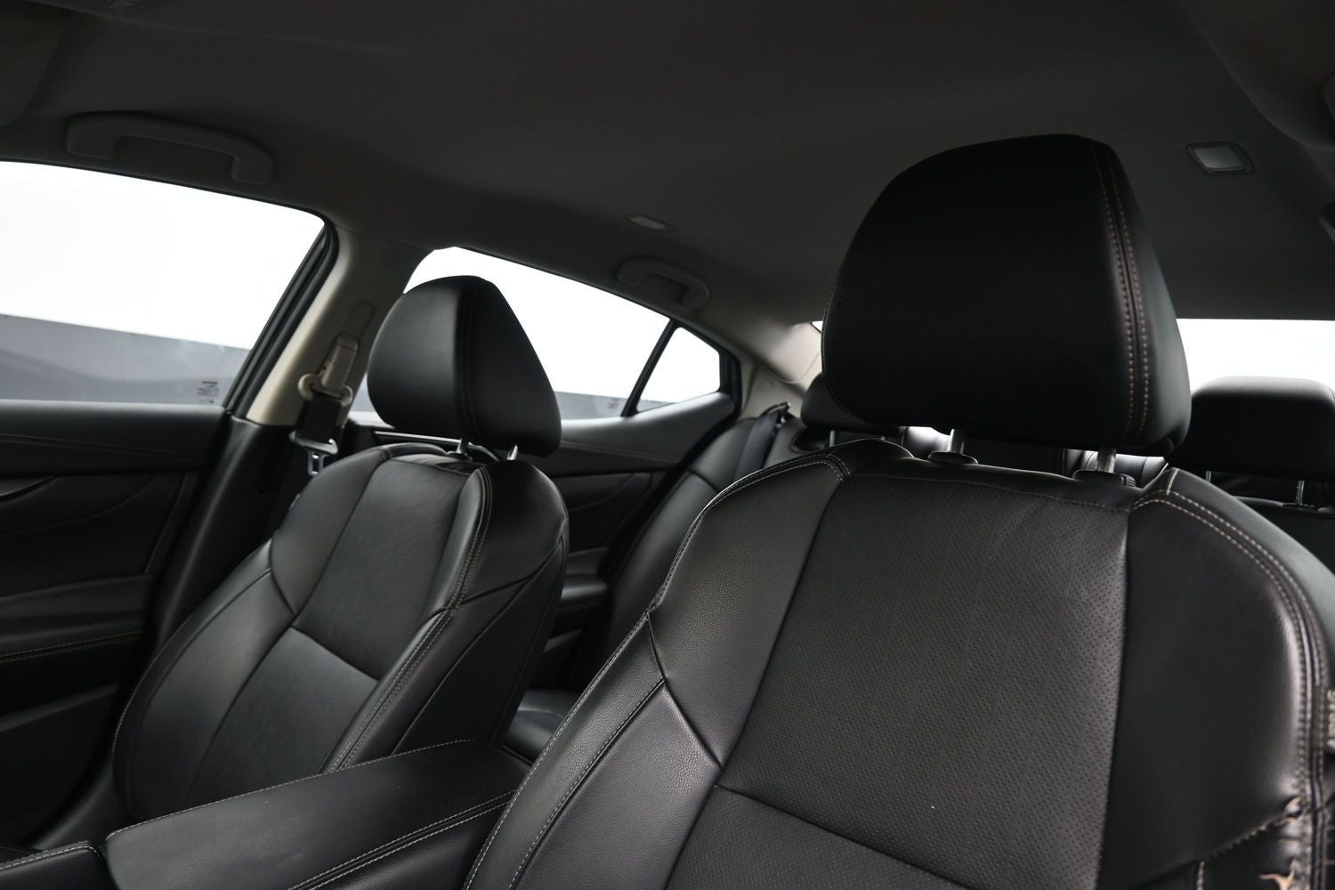 2023 Nissan Maxima SV