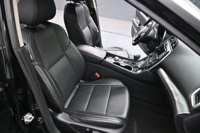 2023 Nissan Maxima SV