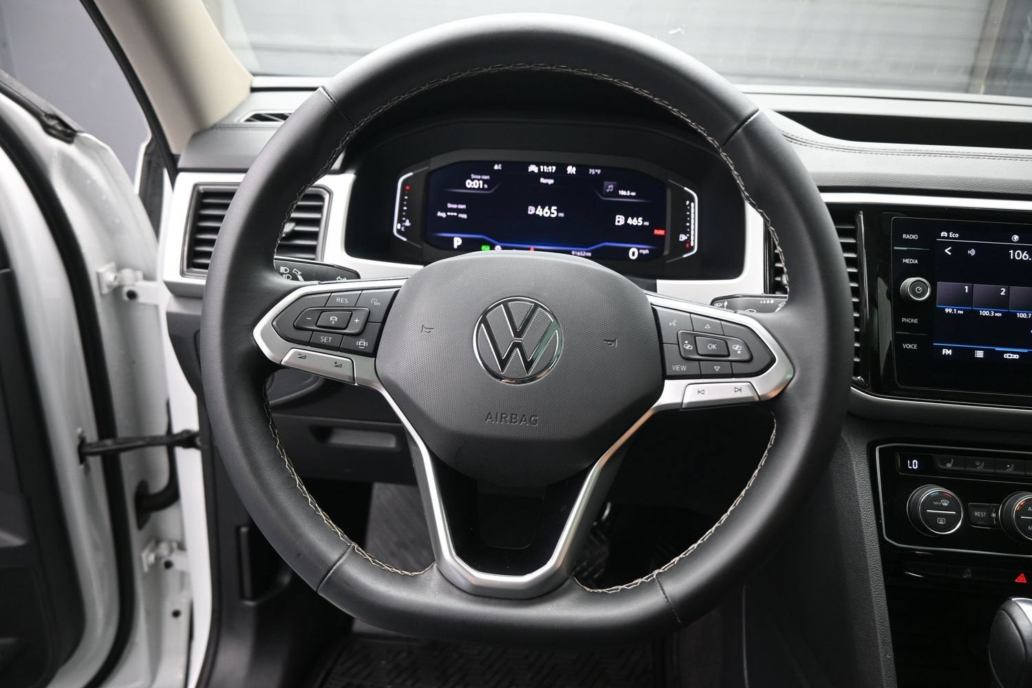 2022 Volkswagen Atlas 3.6L V6 SE w/Technology