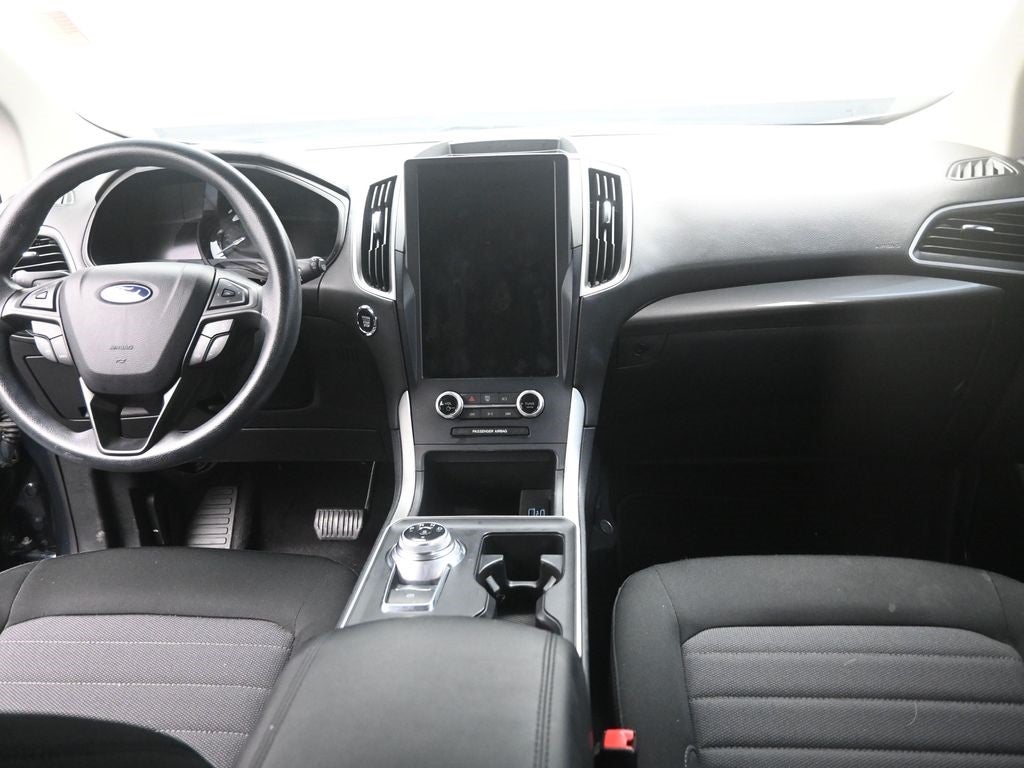 2023 Ford Edge SE