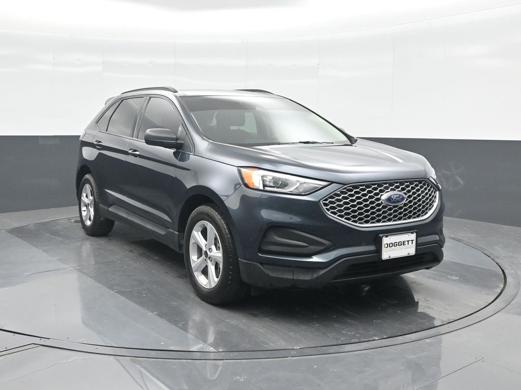 2023 Ford Edge SE