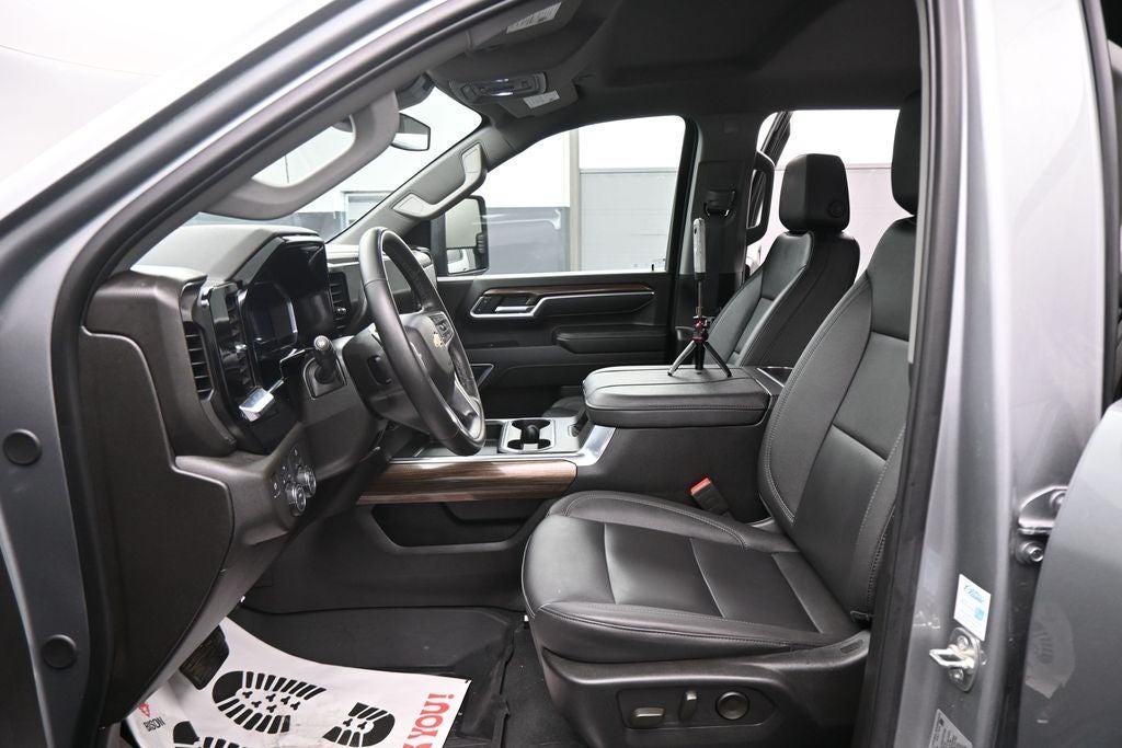 2025 Chevrolet Silverado 2500HD LT