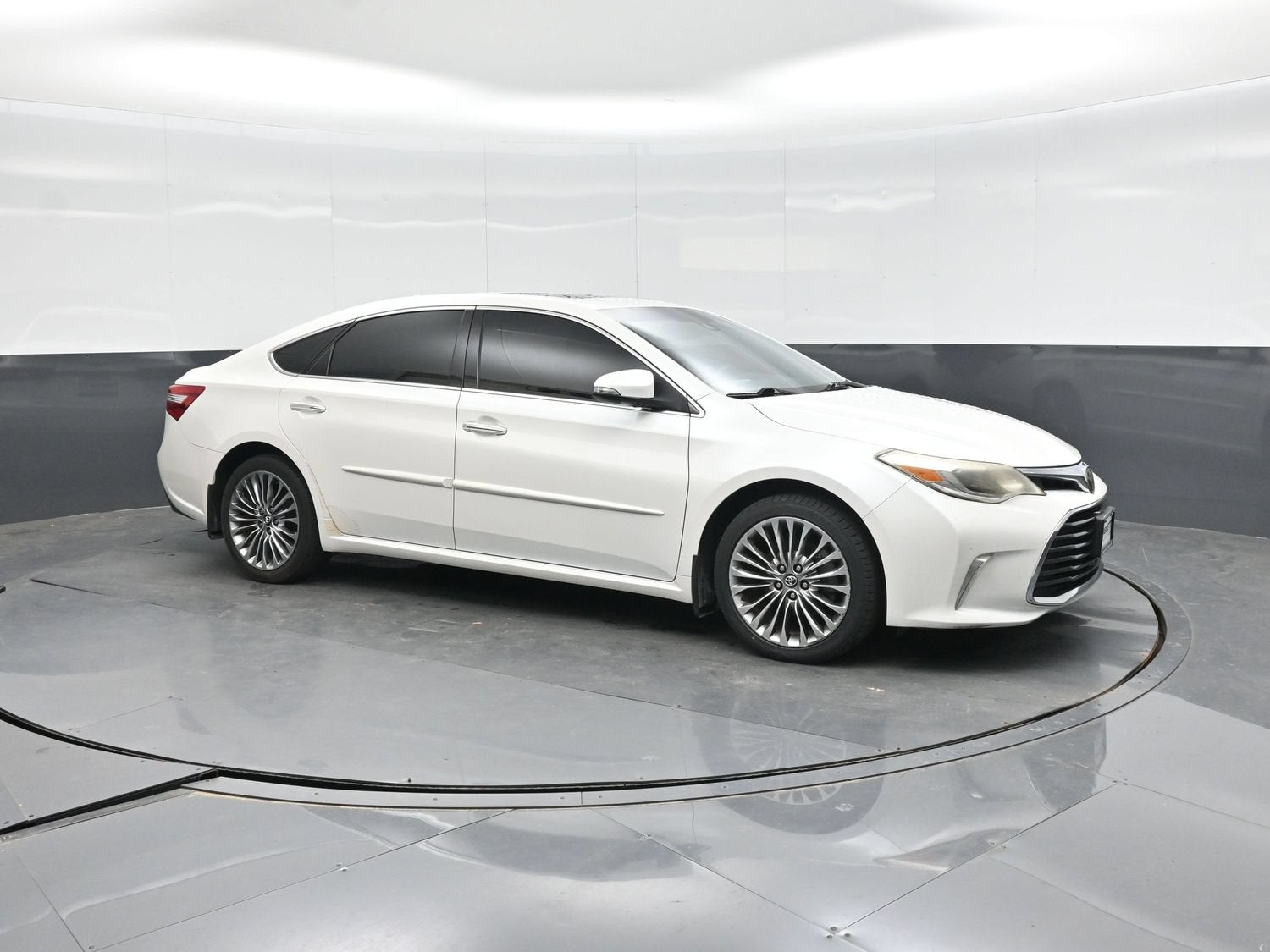 2016 Toyota Avalon Limited