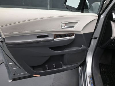 2021 Toyota Sienna XLE 8 Passenger