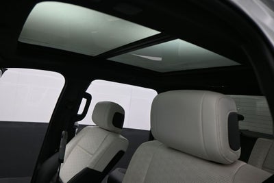 2023 Toyota Tundra Hybrid Capstone