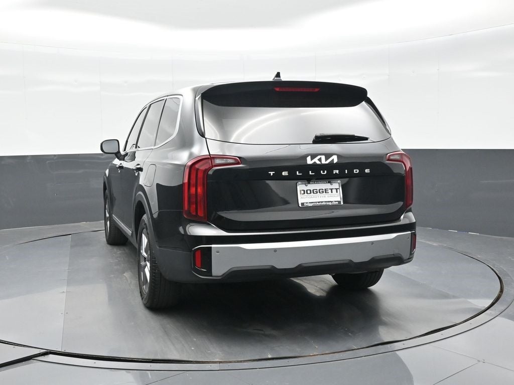 2023 Kia Telluride LX