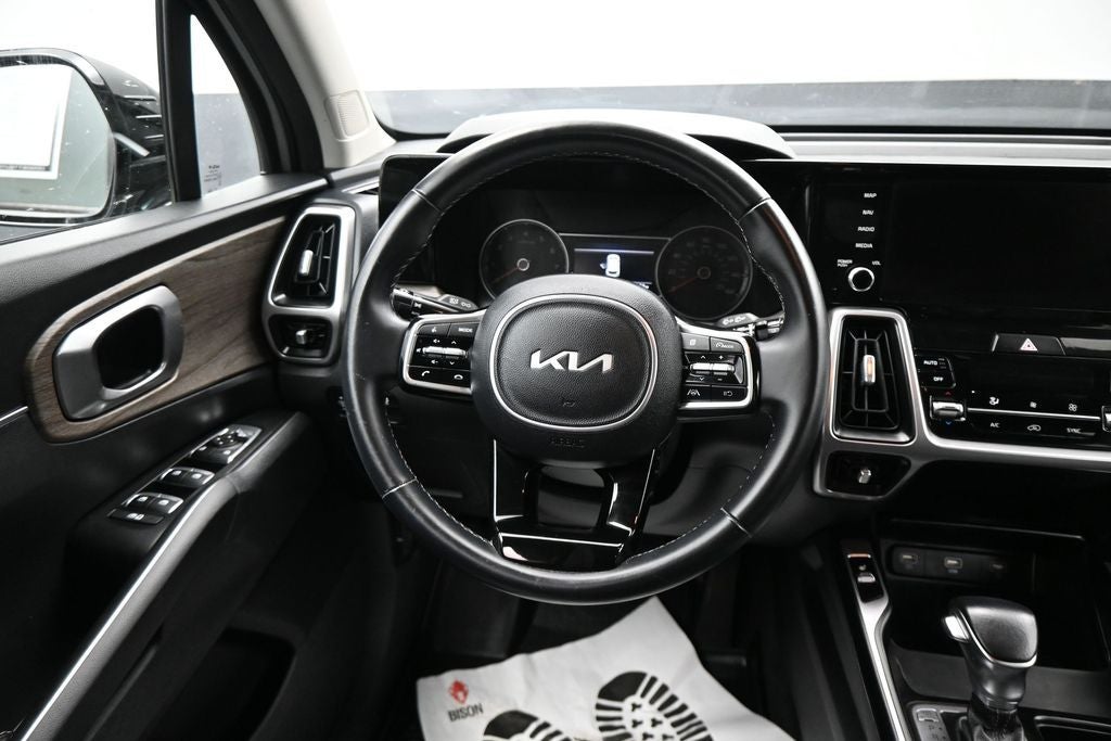 2022 Kia Sorento S