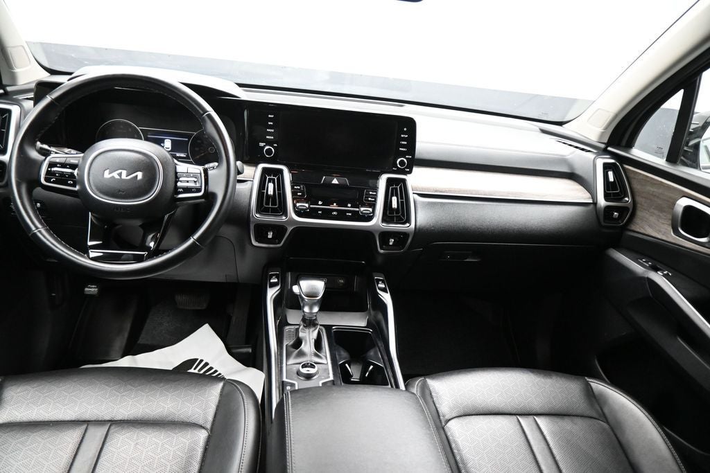 2022 Kia Sorento S