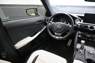 2022 Lexus IS 350 F SPORT