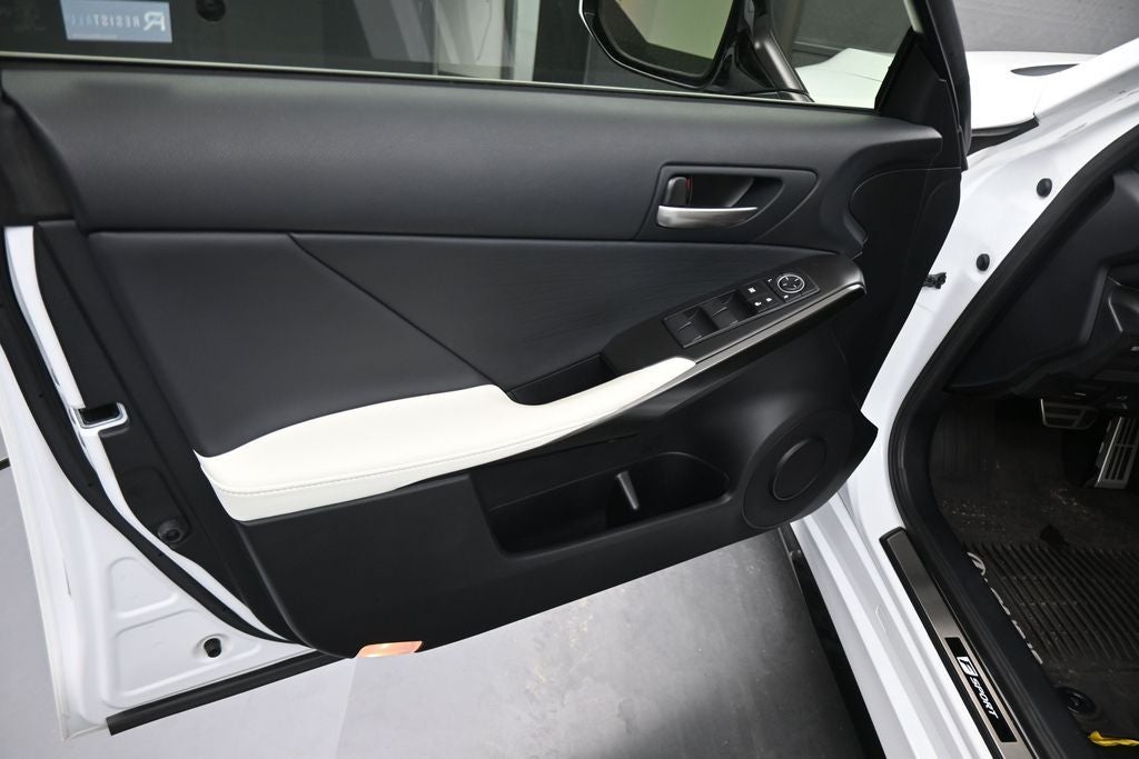 2022 Lexus IS 350 F SPORT