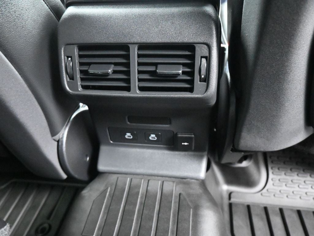 2024 Land Rover Range Rover Velar Dynamic SE