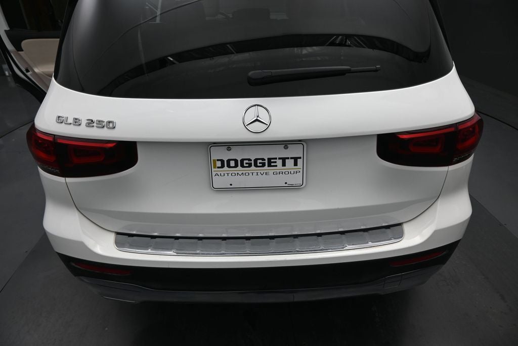 2023 Mercedes-Benz GLB GLB 250